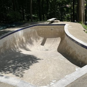 Pool ready for paint.jpg