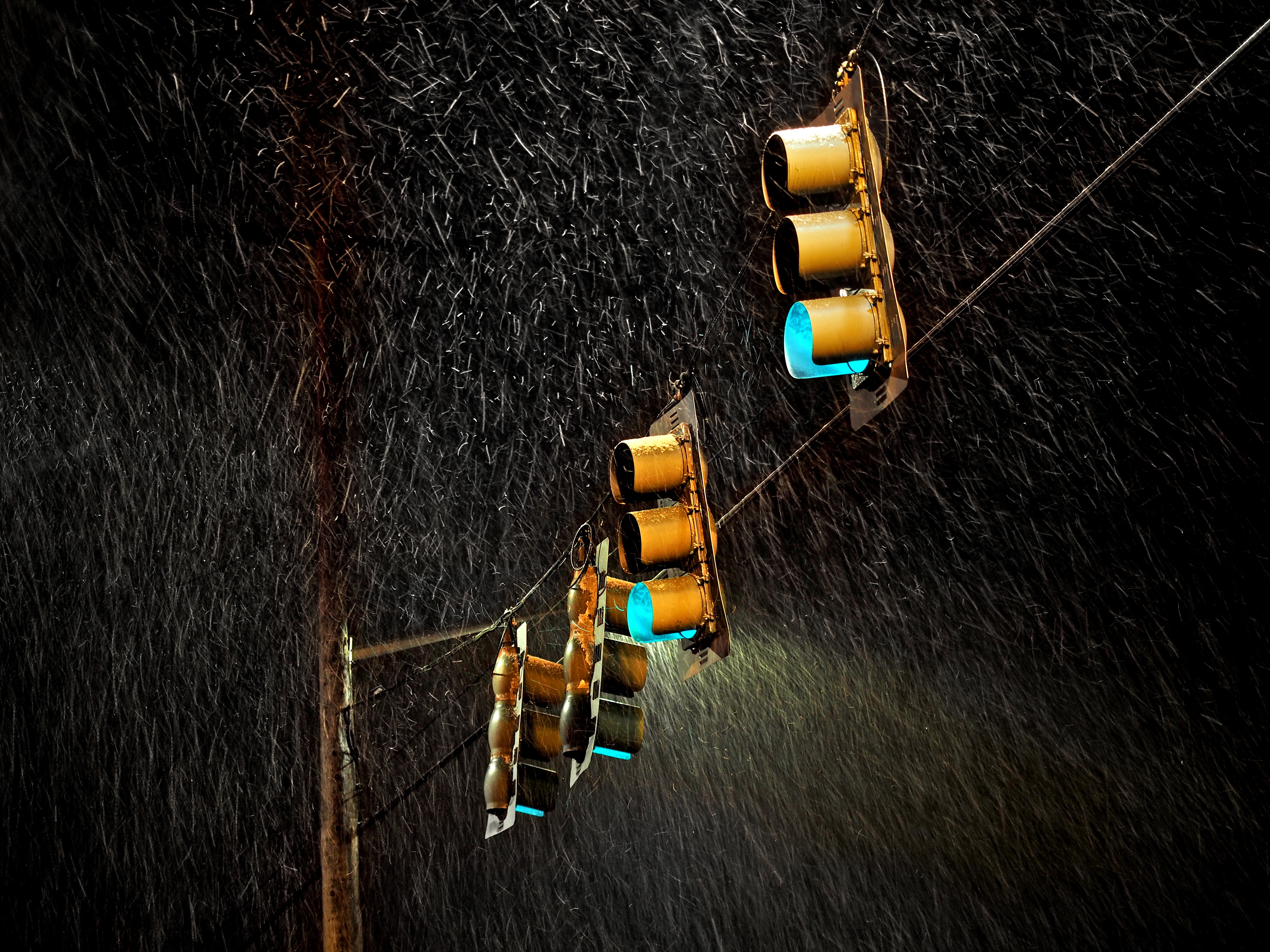 Four-traffic-lights-under-the-rain.jpg